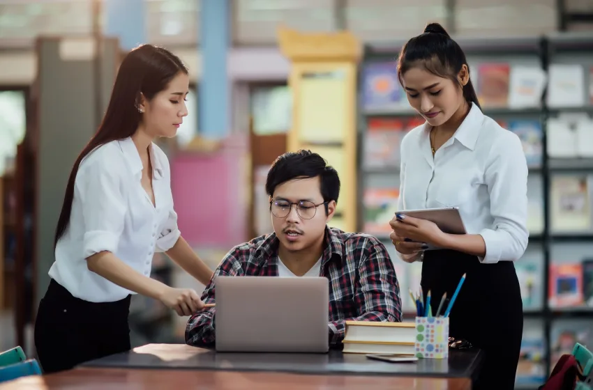บทสนทนาภาษาอังกฤษสำหรับ